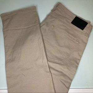 Levis Denzen 232 Slim Straight Fit W33 L32 Tan Beige Khaki Stretch.
